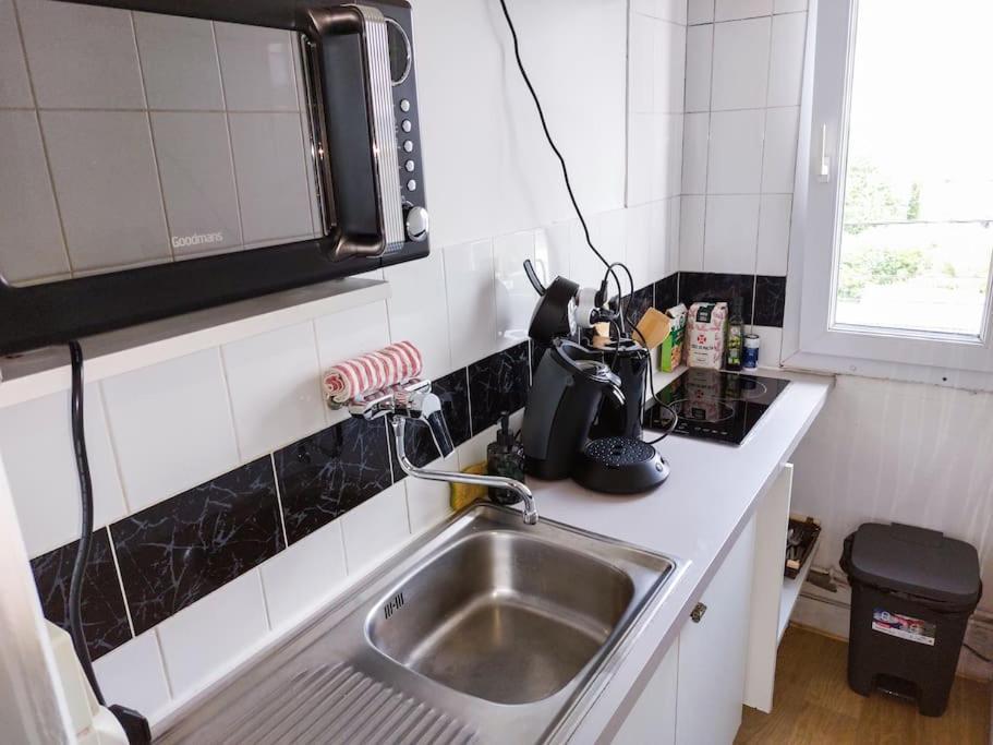 Apartmán Le Sympathique - Petit Dejeuner, Netflix, Jacuzzi Rouen Exteriér fotografie